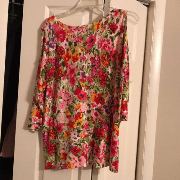 Roz and Ala, could shoulder top, 1x - Picture 7 of 9